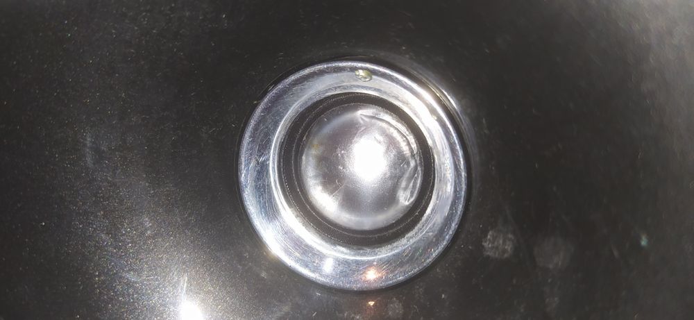 Kolumny podstawkowe 2.5drożne Kef Q1