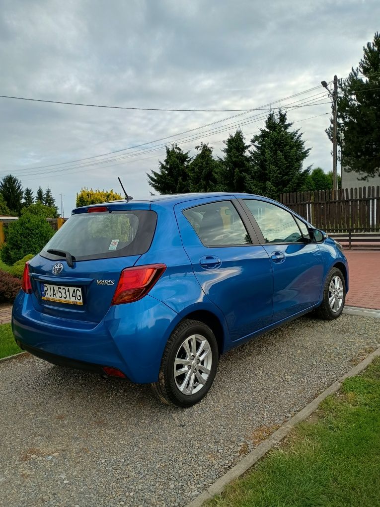 Toyota Yaris LIFT 2015R