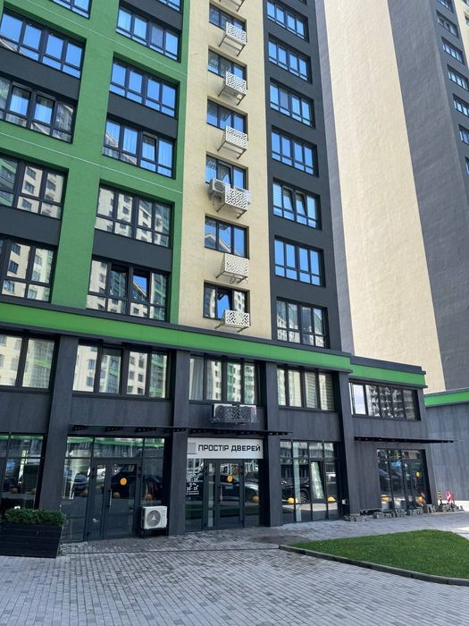 Продається простора трикімнатна квартира «ЖК Liko-Grad Perfect Town»