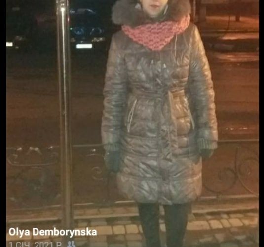 Плащ пальто зимове чи весняне