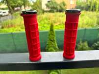 GRIPY MTB ODI ELITE PRO Czerwone Chwyty LockOn 130mm