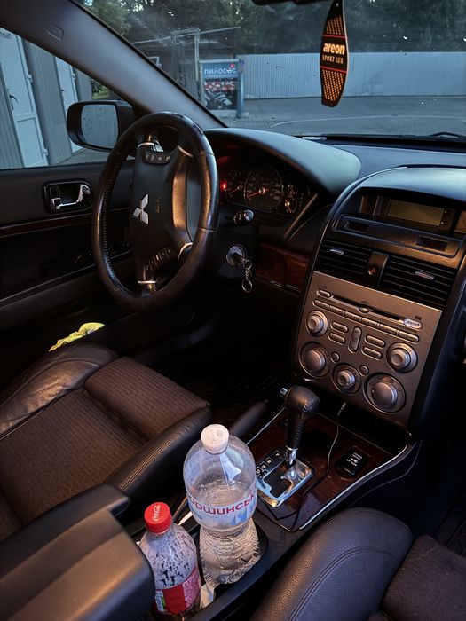 Mitsubishi Galant 9