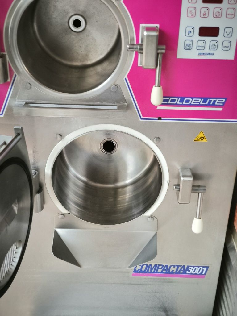 Maszyna do produkcji lodów Coldelite 3001.