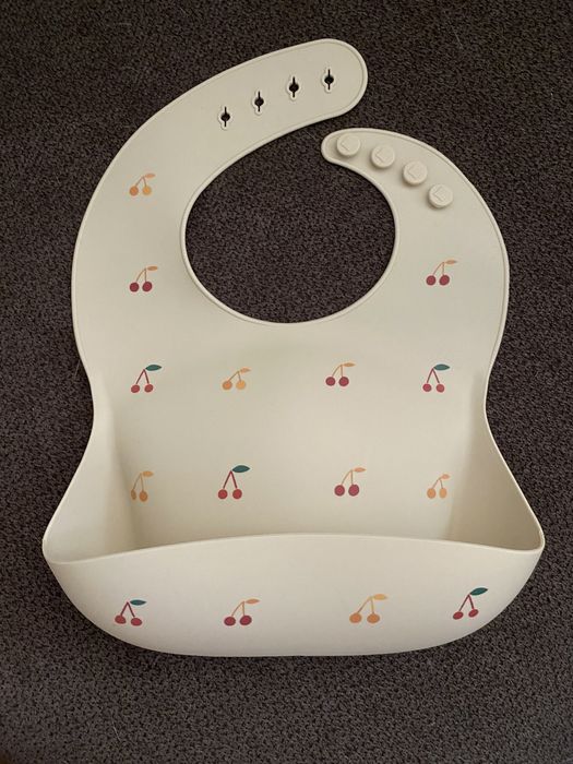 Babete silicone mushie