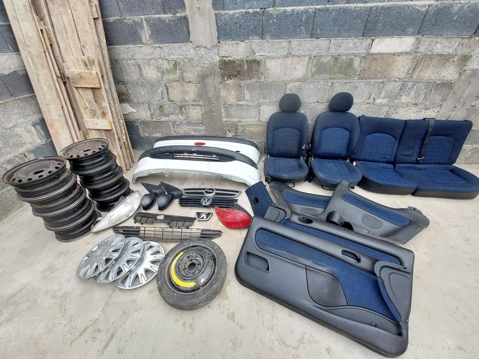 Części Peugeot 206 Grille Felgi Lampy Zderzaki Fotele Boczki Schowek