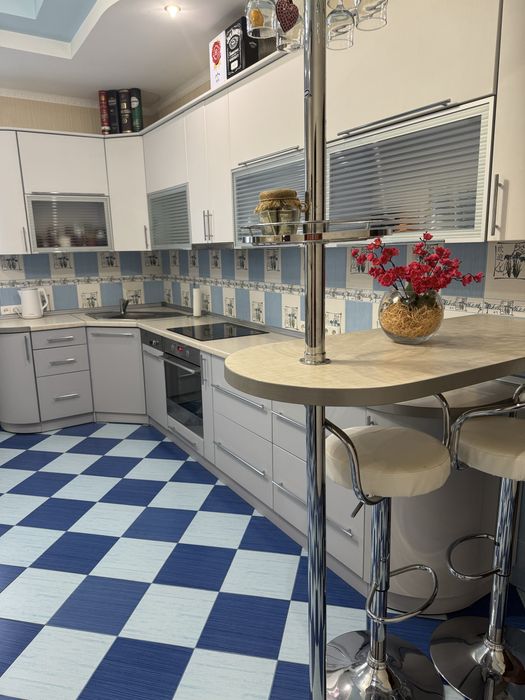 Продам кухню (кухонний гарнітур)