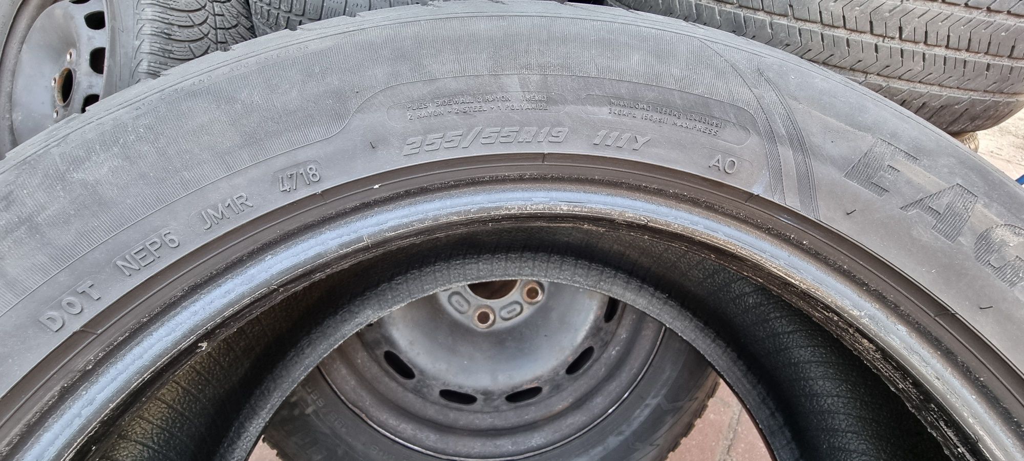 255/55r19 Goodyear 4 sztuki