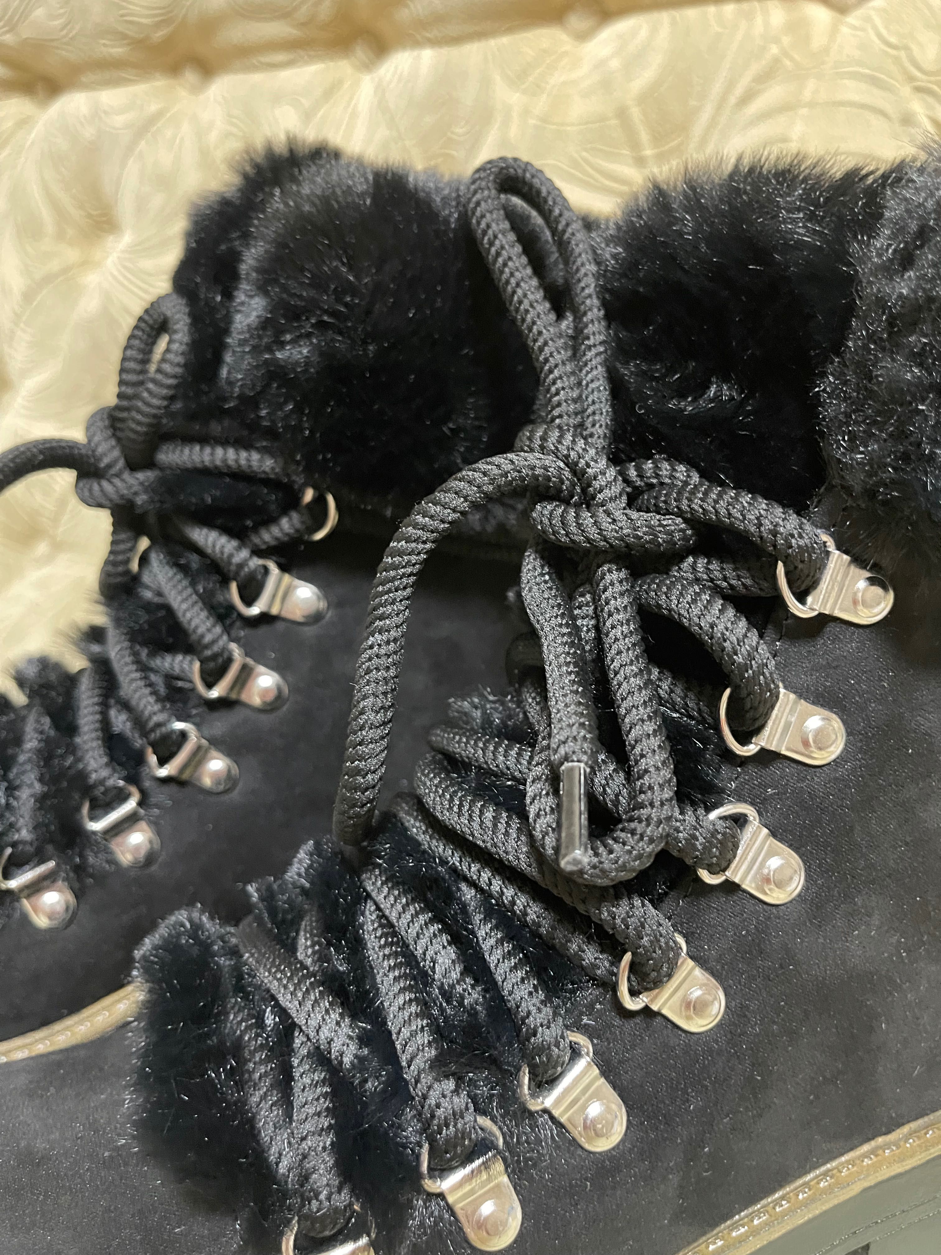 Жіночі черевики чорні на шнуровці, 37-й розмір, Esprit
