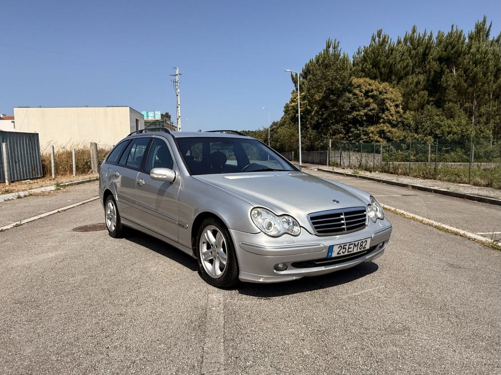 MERCEDES-BENZ C270 CDI AVANTGARDE  CAIXA AUTOMÁTICA
