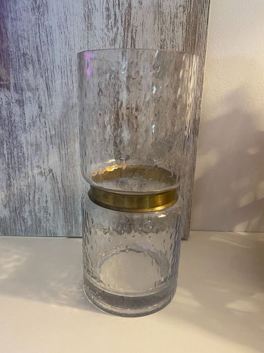 Jarra com friso dourado