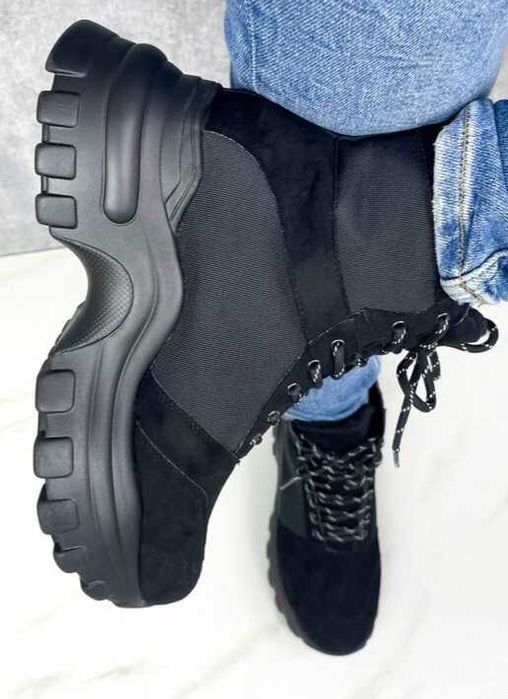 Черевики на хутрі ботинки 37