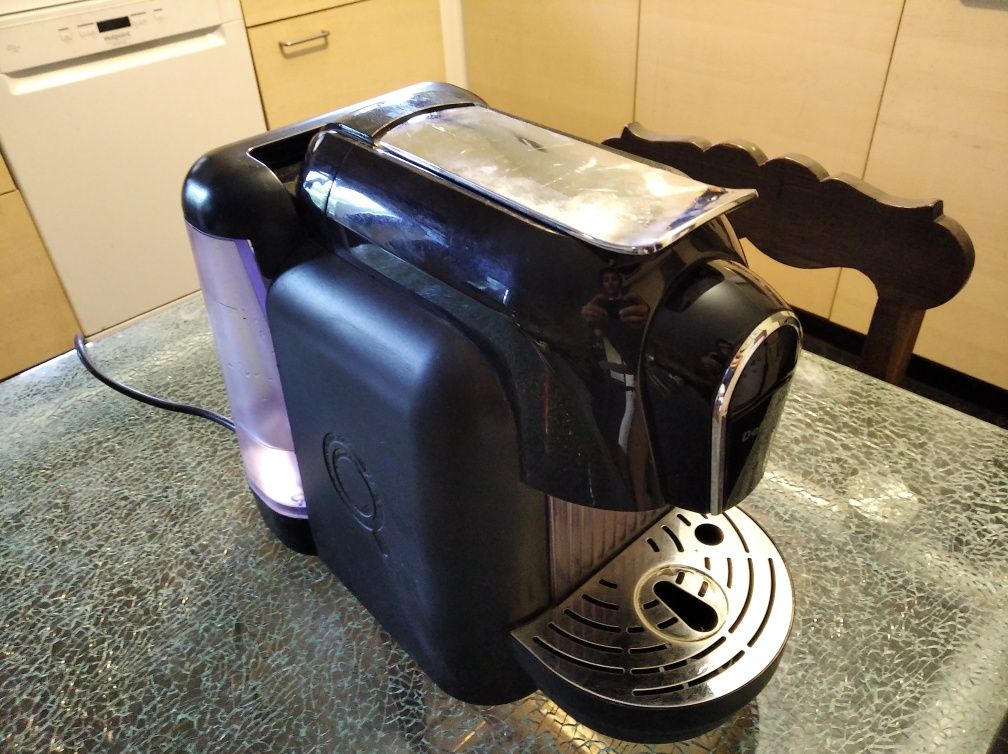 Máquina de café da delta