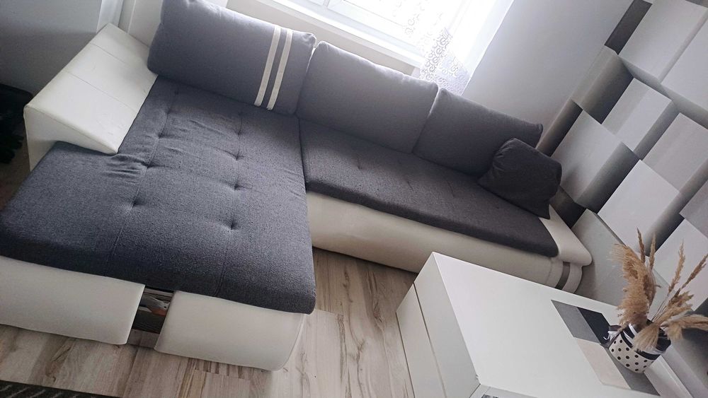 Narożnik rozkładany z funkcją spania