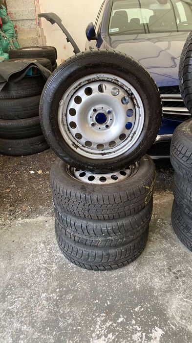 Komplet felg stalowych MINI R15 wraz z oponami zima Continental