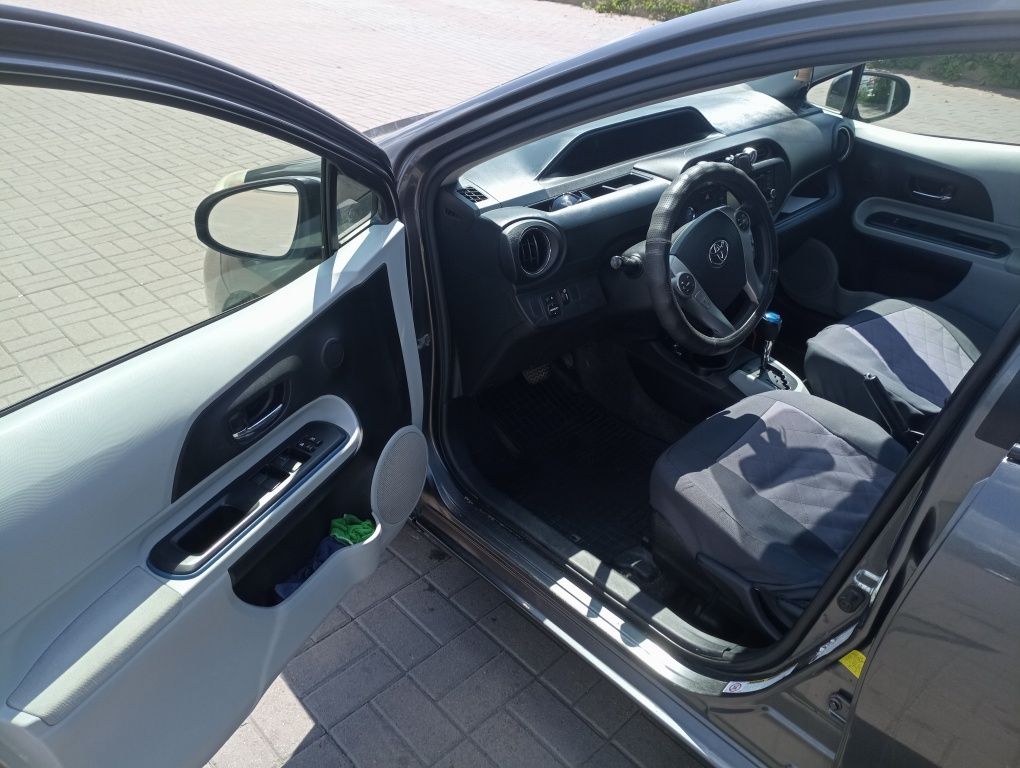 Toyota Prius C Hybrid