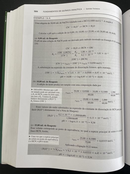Livro ''Fundamentos de Química Analítica'' tradução da 8ª edição