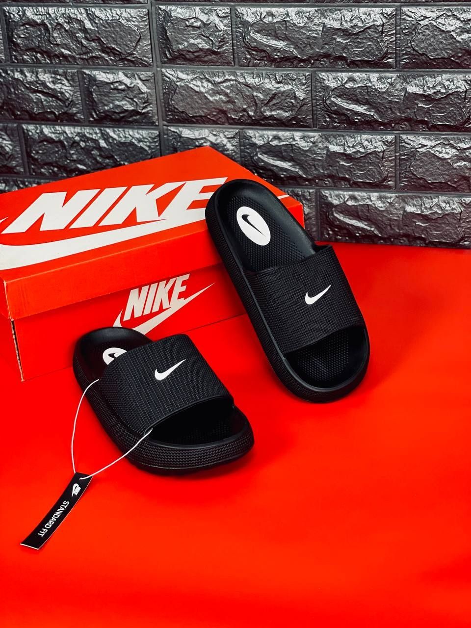 Женские шлепанцы Nike черные уличные тапочки Найк качество топ