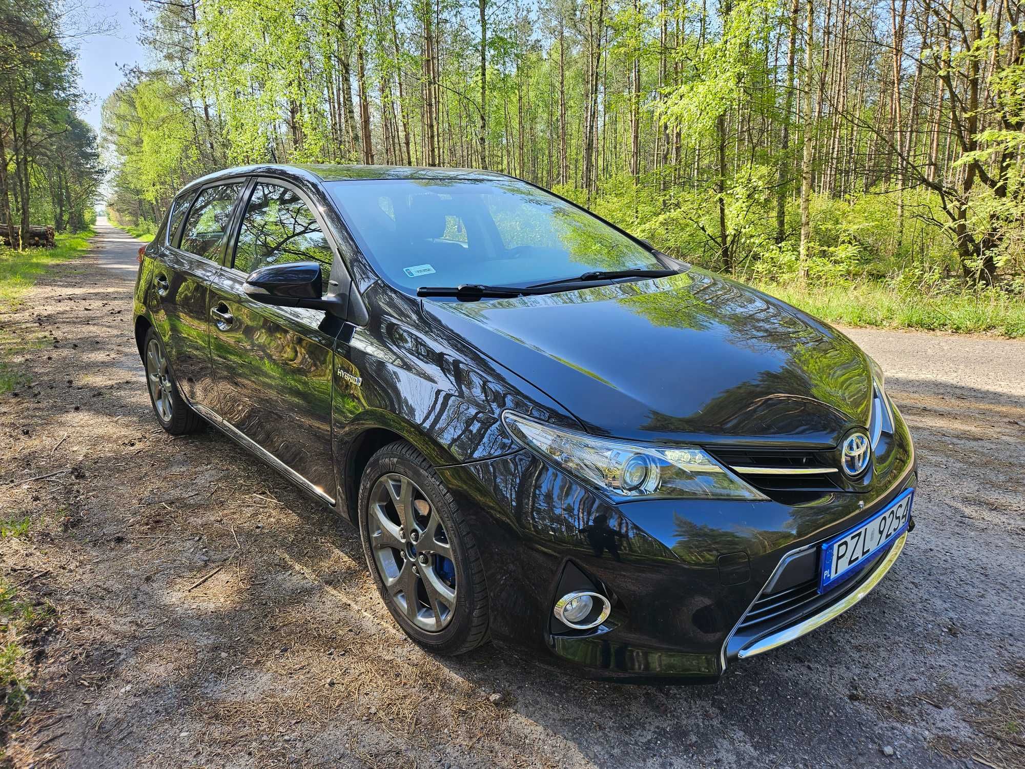 Toyota Auris 1.8 Hybrid Bardzo Ładna