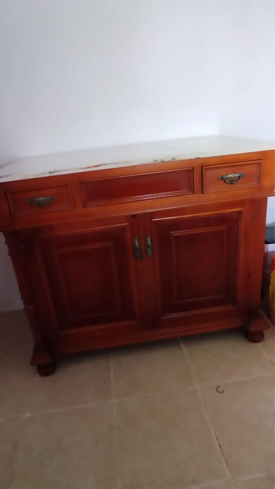 Movel madeira com tampo de mármore