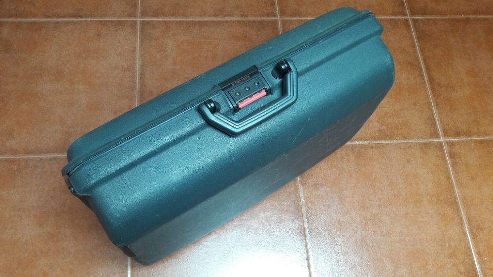 Mala Samsonite pequena