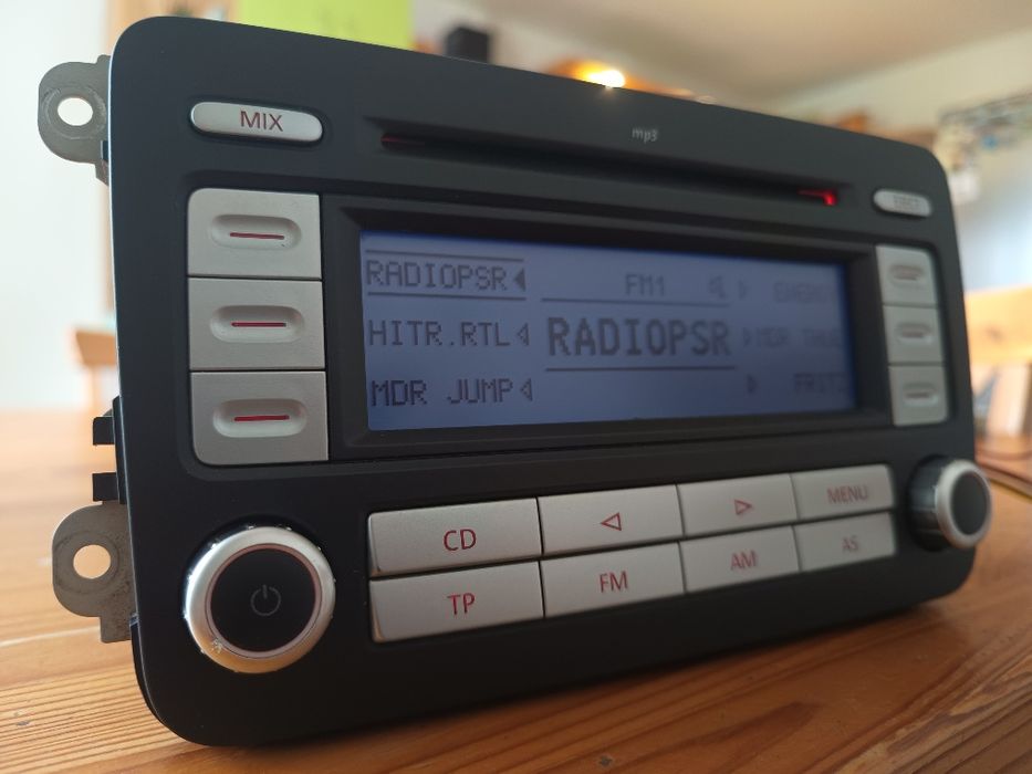 Radio VW RCD300 mp3 z kodem, 100% sprawne, Passat B6, Golf V, Jetta
