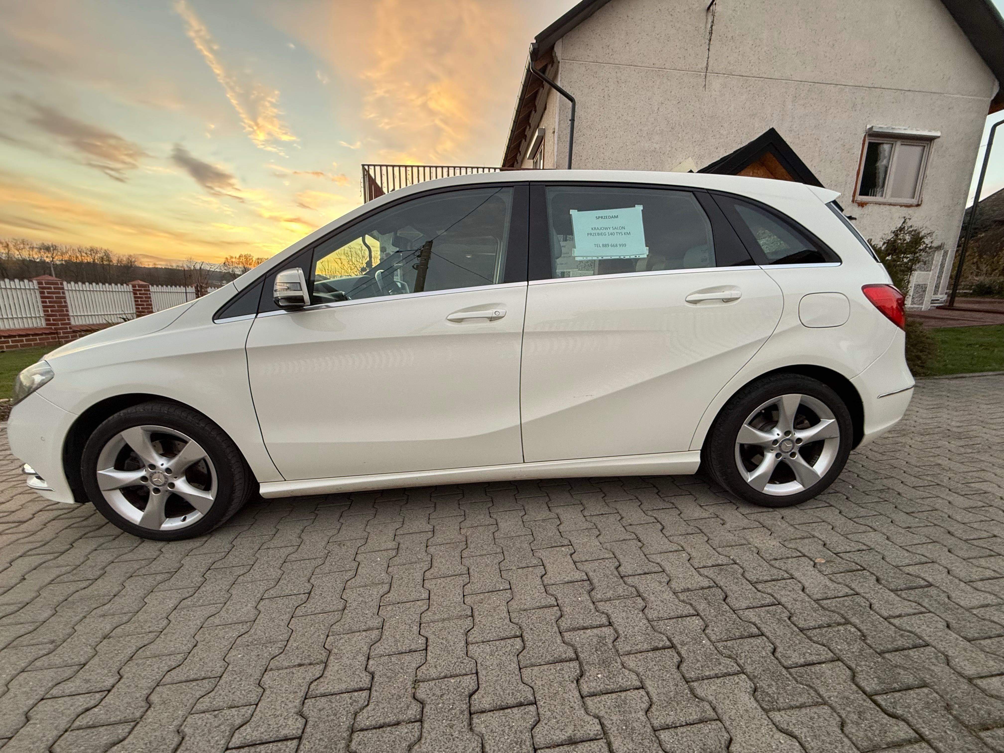 Mercedes B200 AMG line;W246 156KM