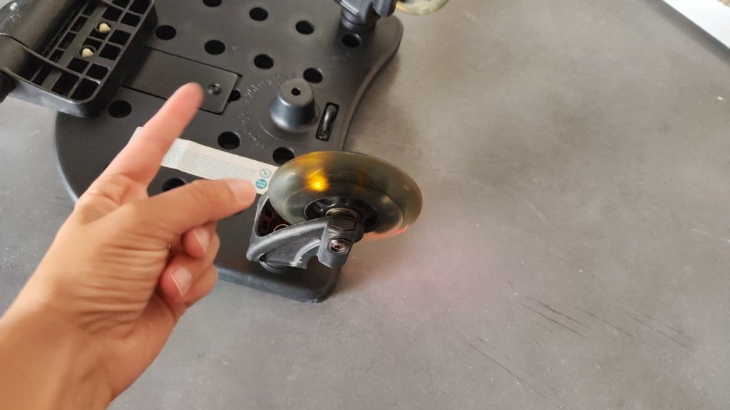 Brevi ON BOARD Plataforma infantil com rodas luminosas LED