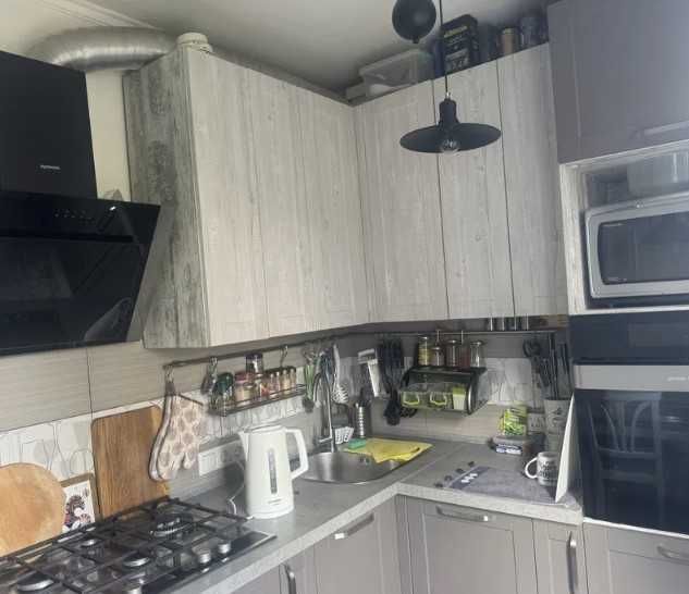 Продам 2комн.квартиру метро 23августа .Павлово Поле. Е-відновл