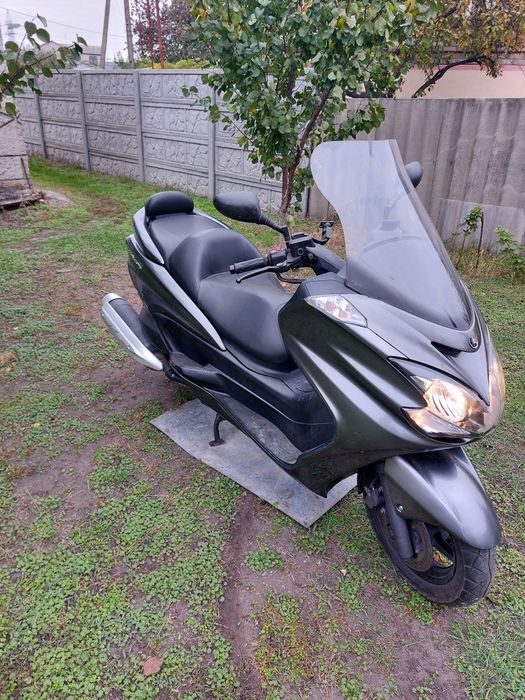 Yamaha Grand Majesty 400