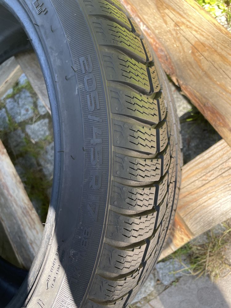 1x 205/45r17 nokian wr a4 jak nowa bieżnik>8mm
