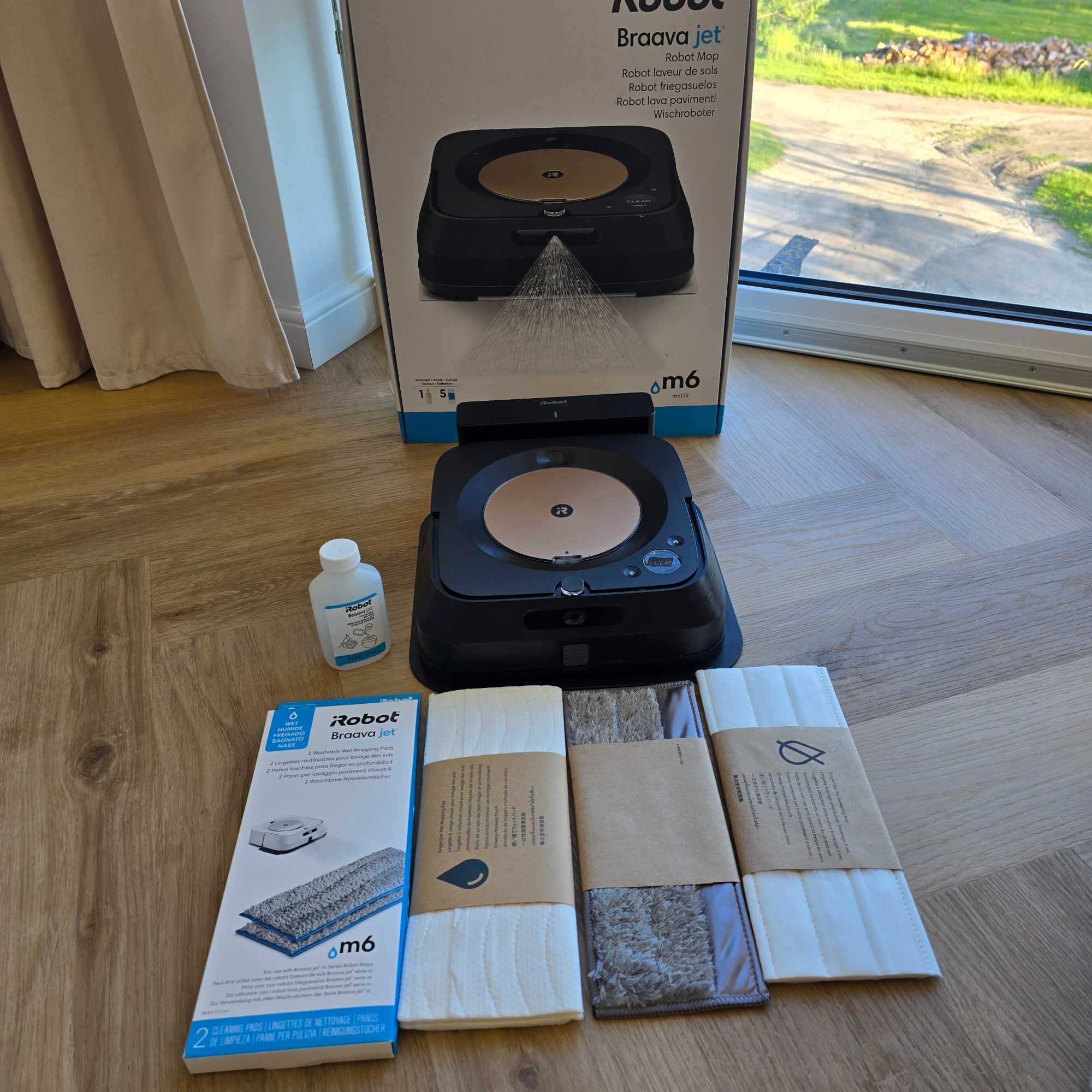 Robot sprzątający IROBOT Braava Jet M6132 ubezpieczenie do marzec 2029