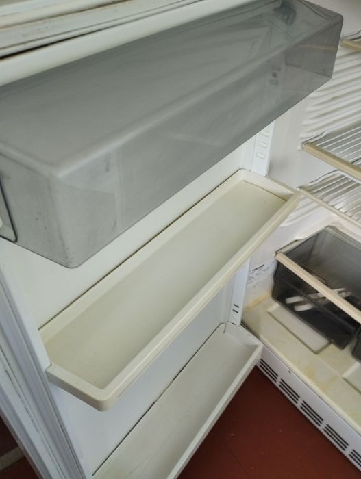 Продам холодильник 130см