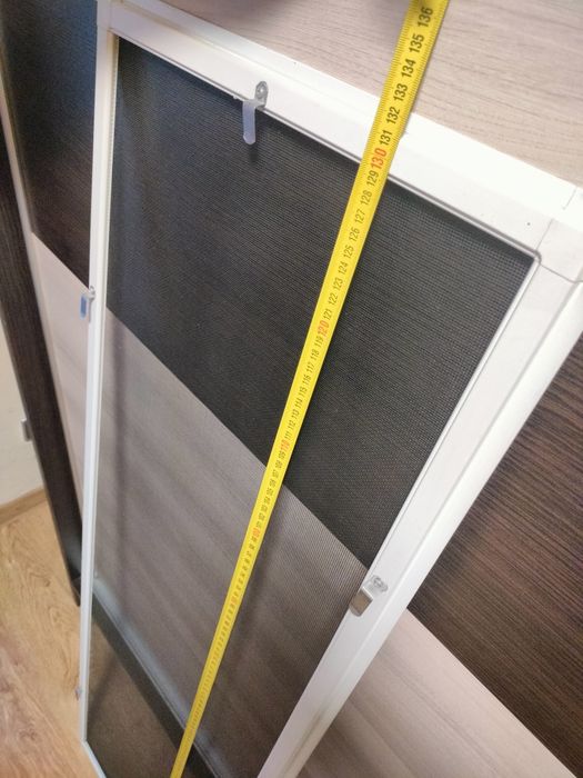 Moskitiery okienne
