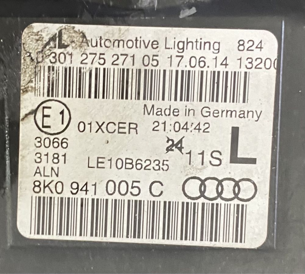 Farol Esq Audi A4