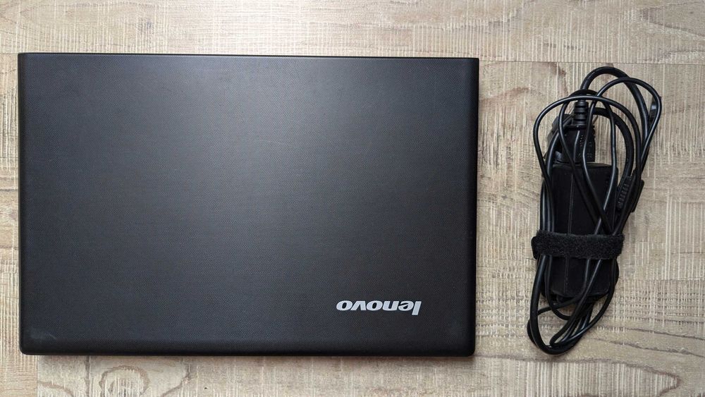 Ноутбук Lenovo G500 / i5-3230M / HD 8570M / 8GB / 120GB SSD / USB 3.0