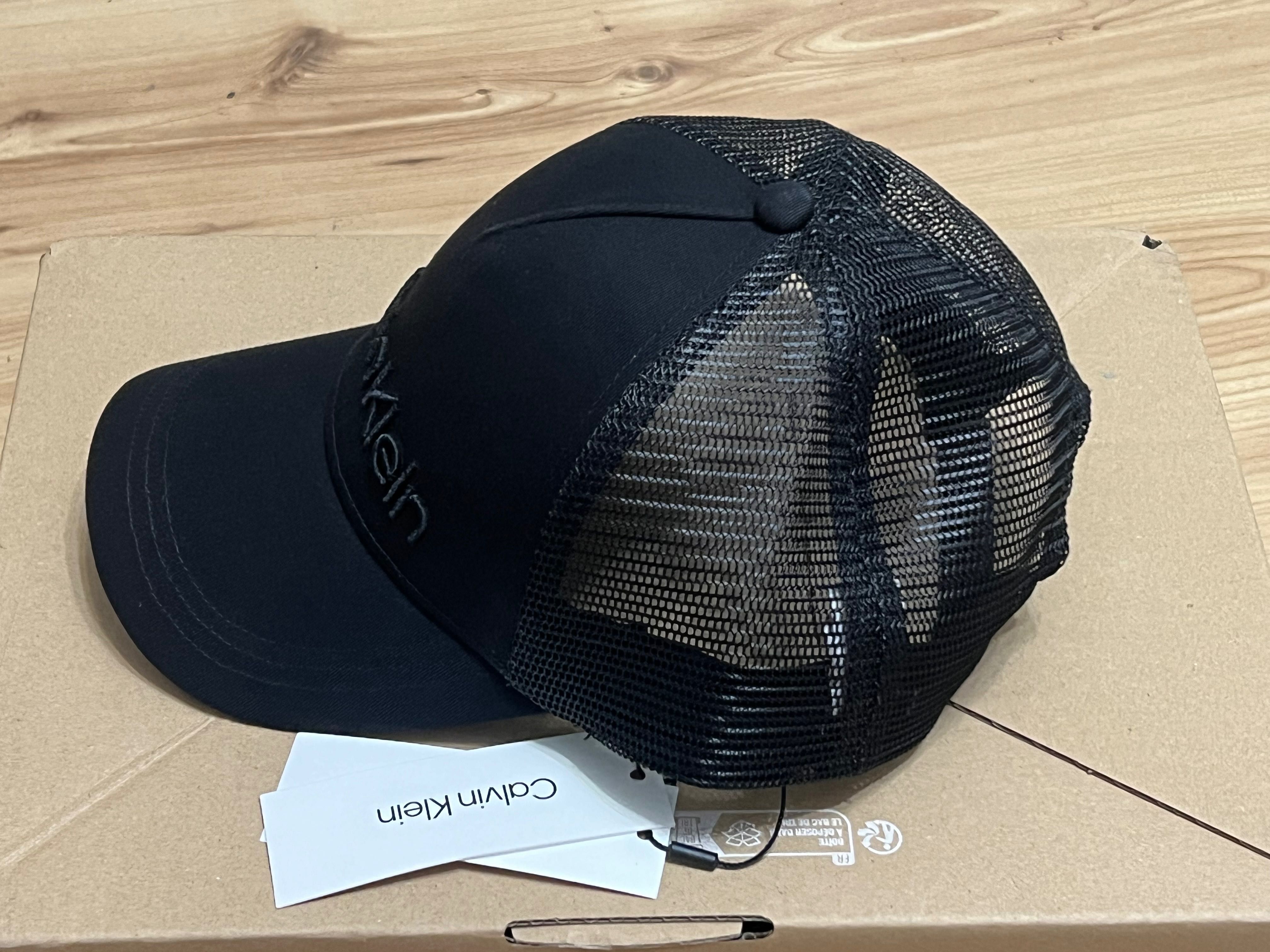 Calvin Klein czapka z daszkiem