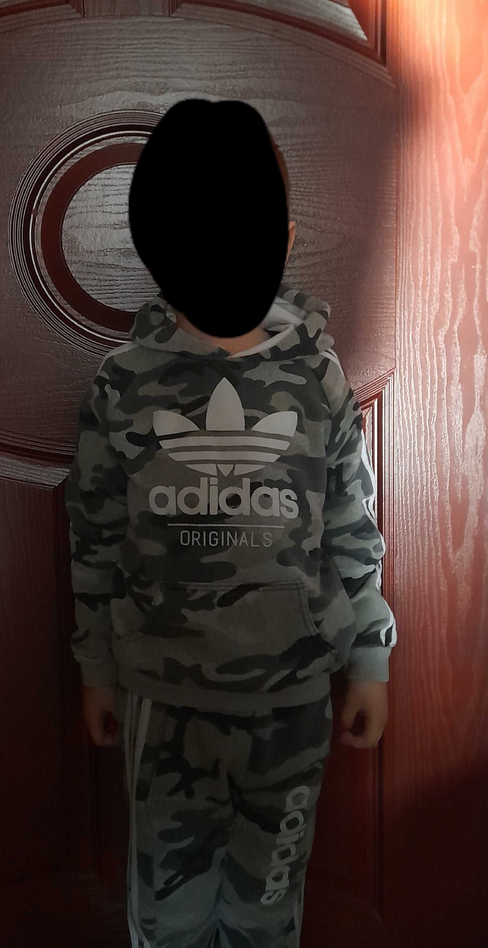 Dres chłopięcy Adidas