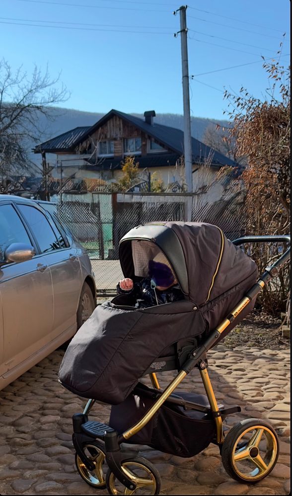 Продам коляску 2 в 1