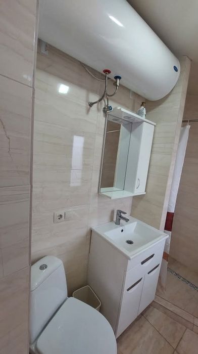 Продам 1-кімнатну квартиру. Пр-т Незалежності,5.