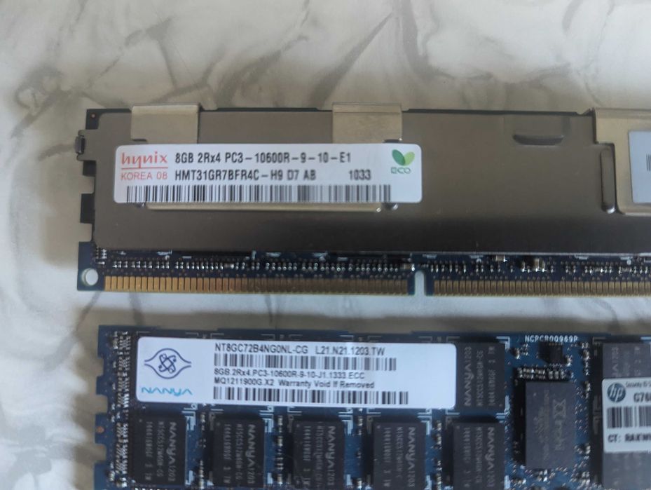 память сервера DDR 3 8GB PC3-10600R (8 од-64 GB )