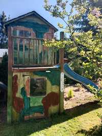 Domek ogrodowy dla dzieci drewniany ze zjeżdżalnią