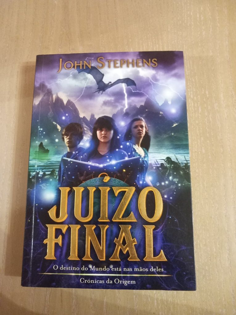 "Juízo Final" de John Stephens