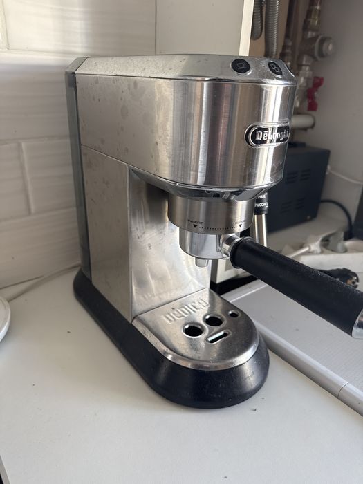 Кавоварка Delonghi