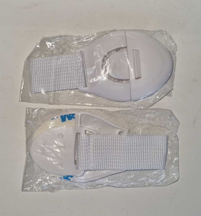 Захист для дітей(блокатори шаф/ящиків)– 4 шт