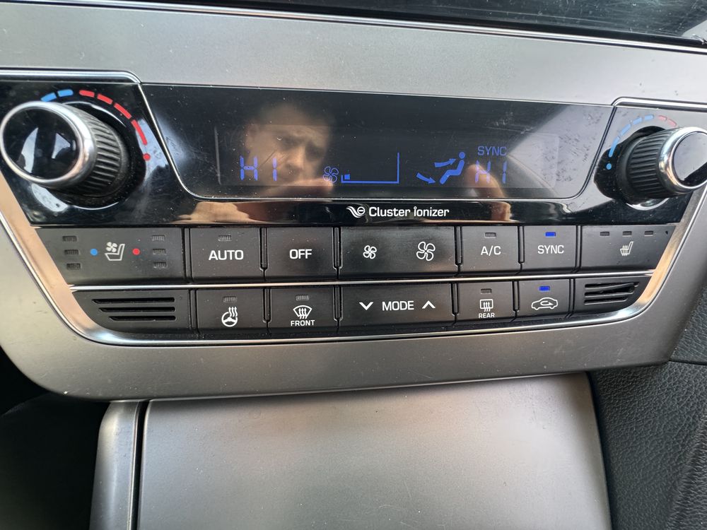 Hyundai Sonata LF, 2015 год, 2.0 LPI, автомат