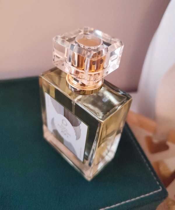 Paryskie perfumy damskie nowe