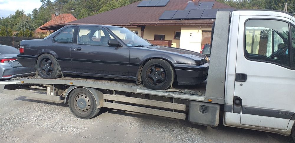 Pomoc Drogowa Holowanie  Auto Laweta Transport Aut Maszyn Mini Koparek