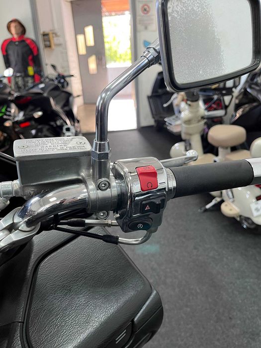 Максі-Скутер Suzuki Skywave 250S CJ46A 2012