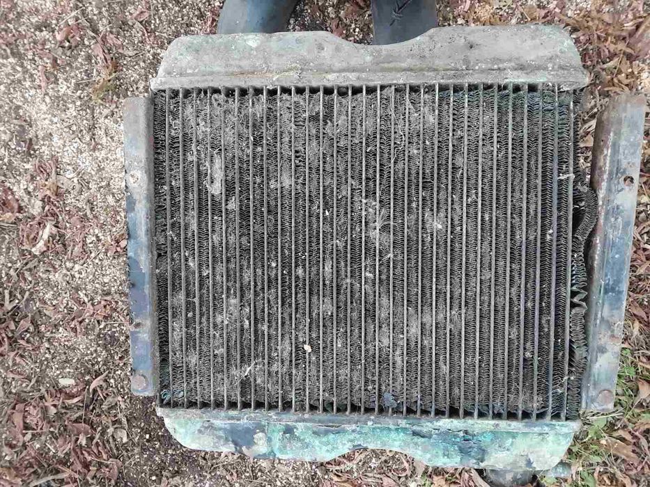 Розбирається москвич 403 з документами та 407