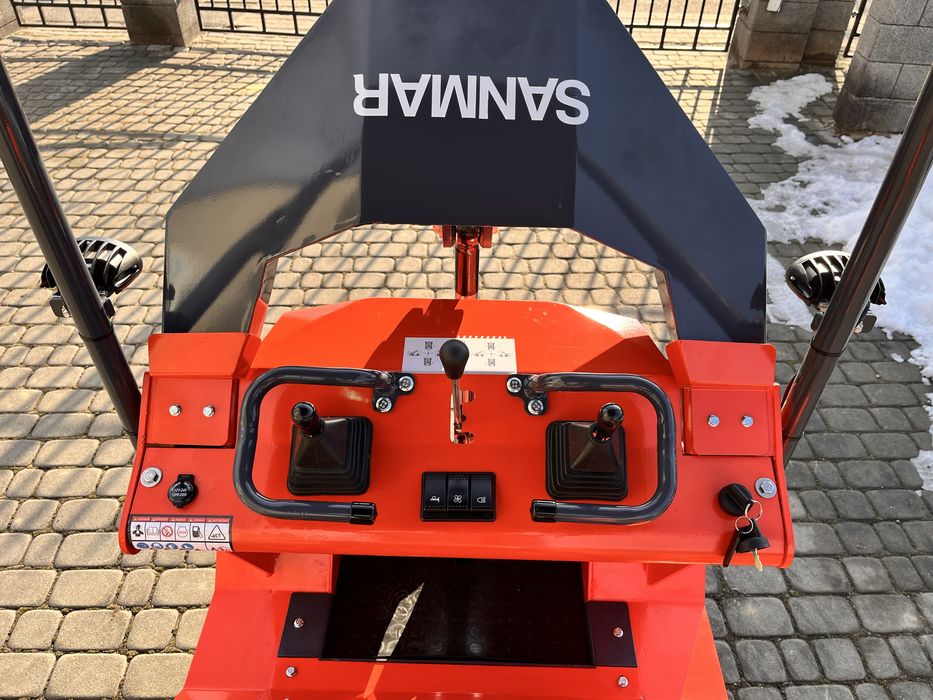 Miniładowarka SANMAR SM-Z480